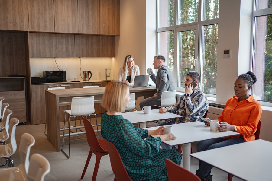 Key Areas to Keep Clean in NJ Workplaces: Restrooms, Break Rooms & More